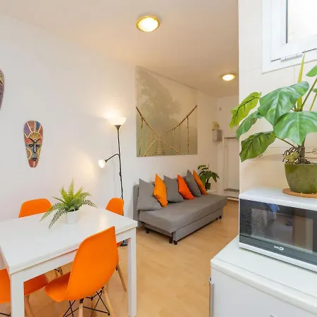 Eixample Dret Sagrada Familia By Interhome Apartment