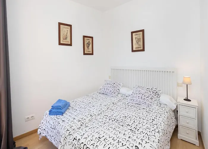 Eixample Dret Sagrada Familia By Interhome アパート